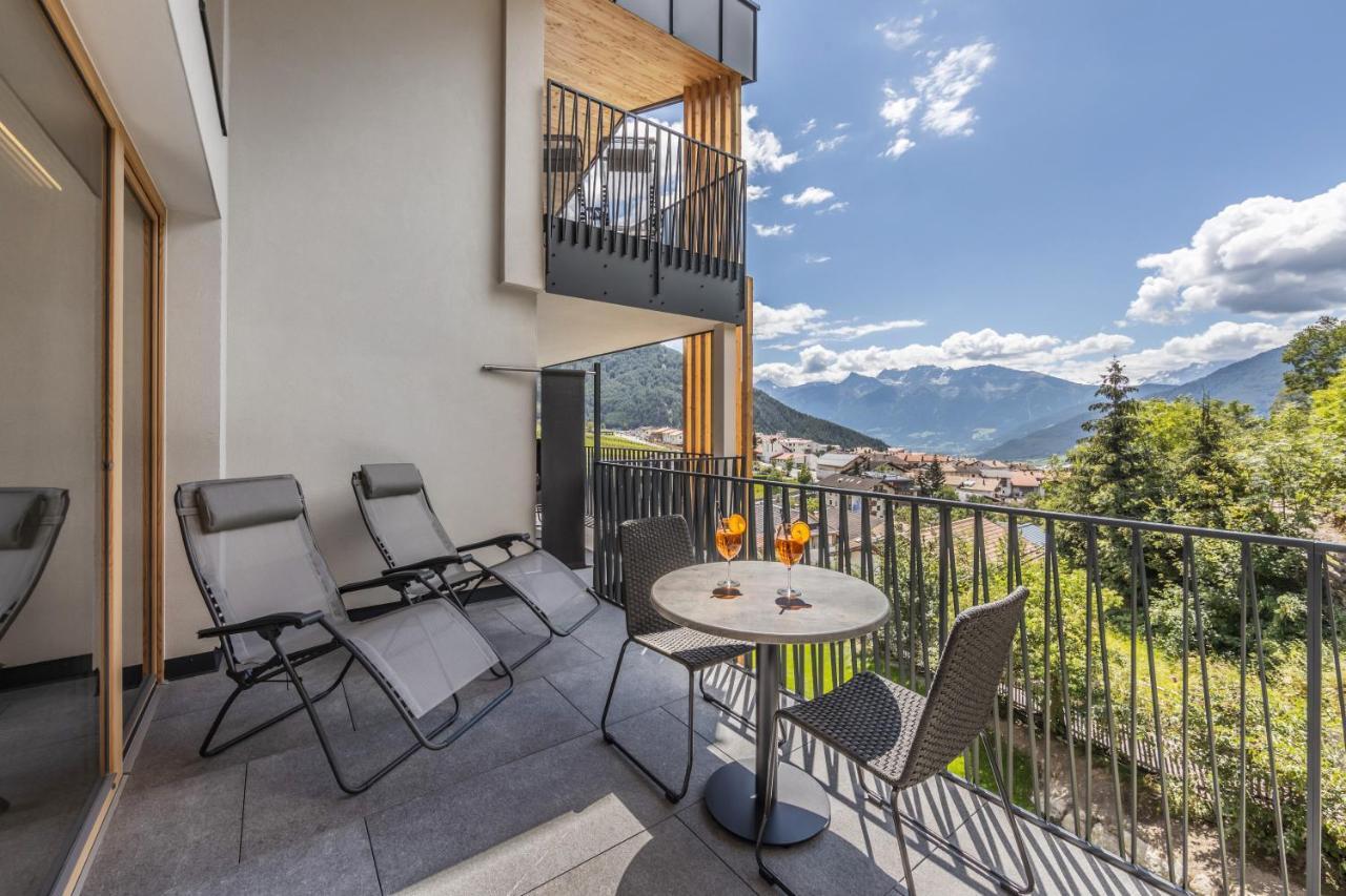 Maraias - Luxury Suites & Apartments Burgusio Exterior photo